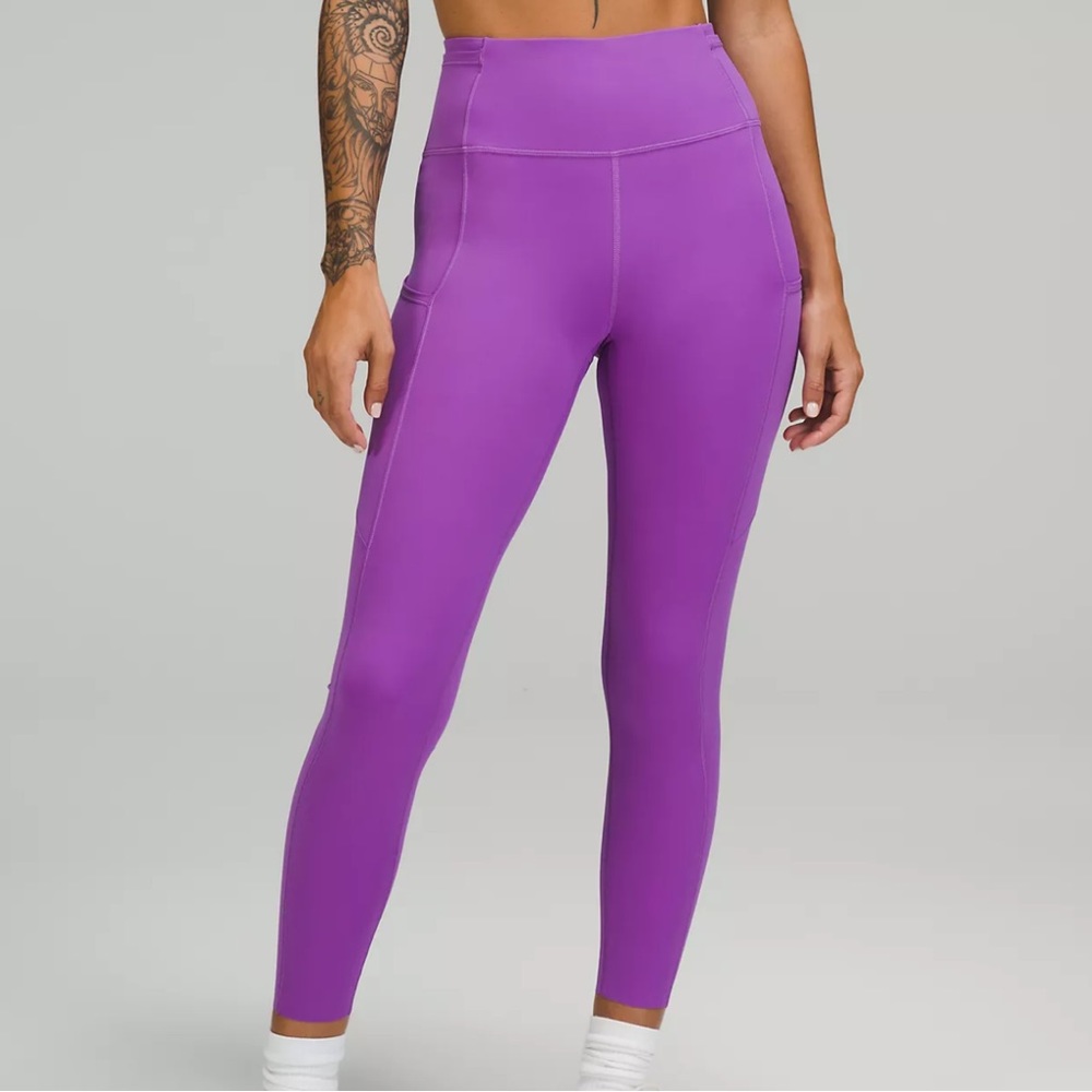 NWT lululemon fast & free high-rise leggings with pockets! 💜💕 25”
